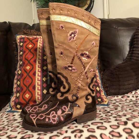 Beverly Feldman Shoes - Beverly Feldman Boots